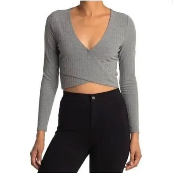 NWT Sophie Rue Long Sleeve Ribbed Surplice Neck Cropped Top Grey - Picture 1 of 9